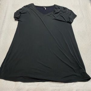 🍓Shoulder Lace Up Mudd Tee (XL)